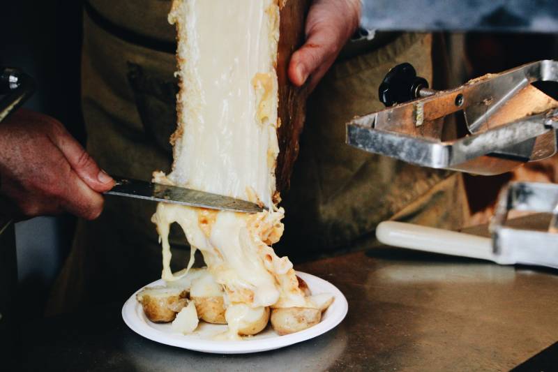 Livraison Raclette à domicile Cannes - Alpes Maritimes
